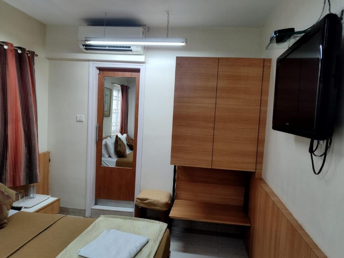 Empire Hotel Βομβάη Εξωτερικό φωτογραφία
